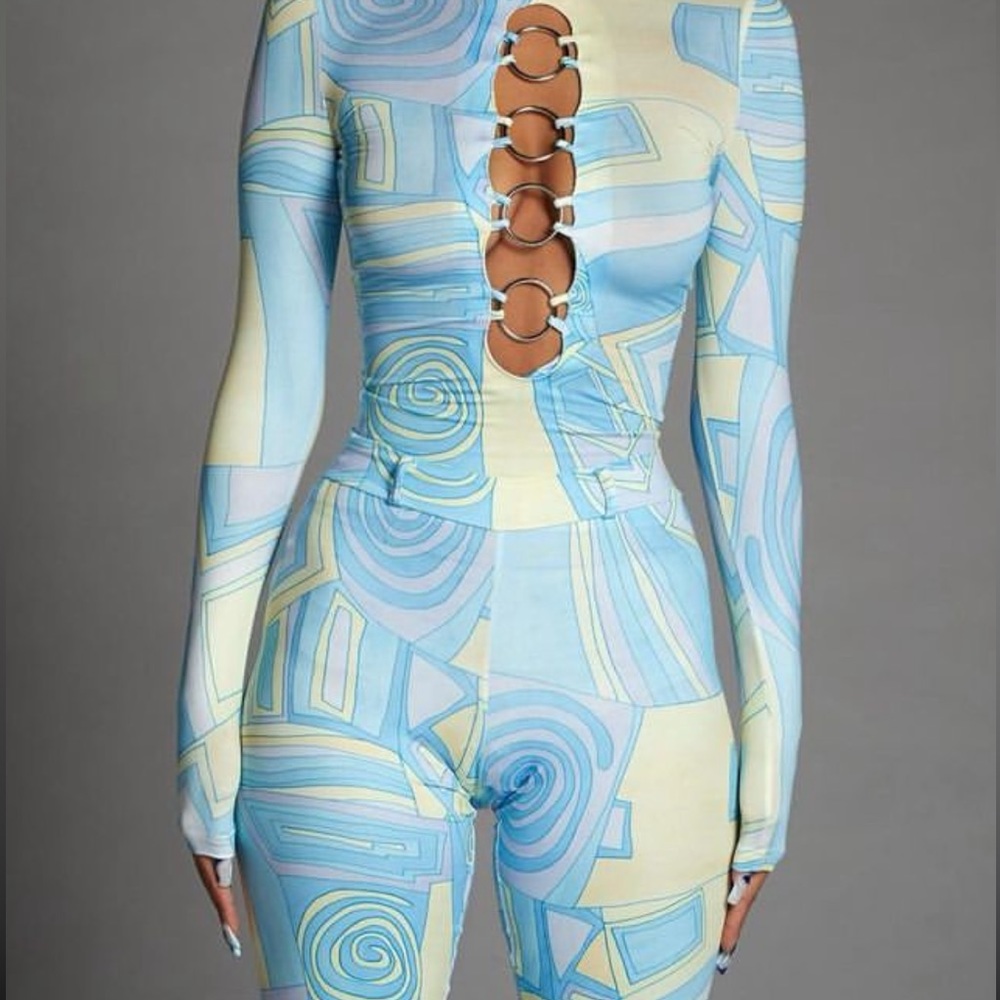 Never been worn Amy Shehab Amlah 2 piece.